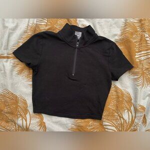 bnwot TNA mockneck zipper crop top xxs